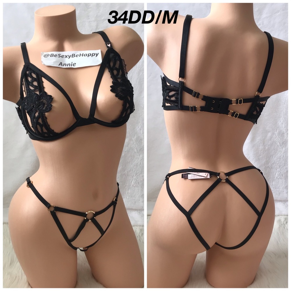 Victoria’s Secret Bra Set